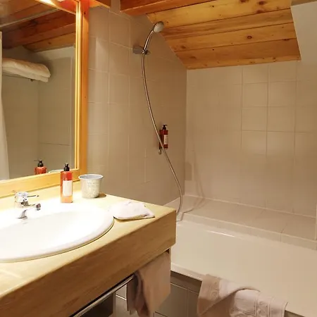 Hotel La Chaumine 3*